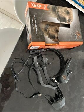425X Remote Trainer Collar - Black and Gray sport dog